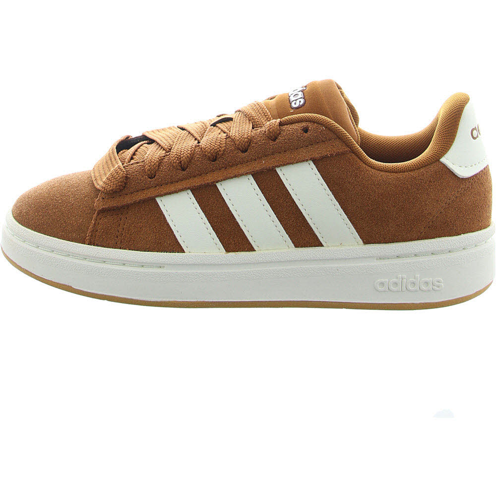 GRAND COURT ALPHA 00s