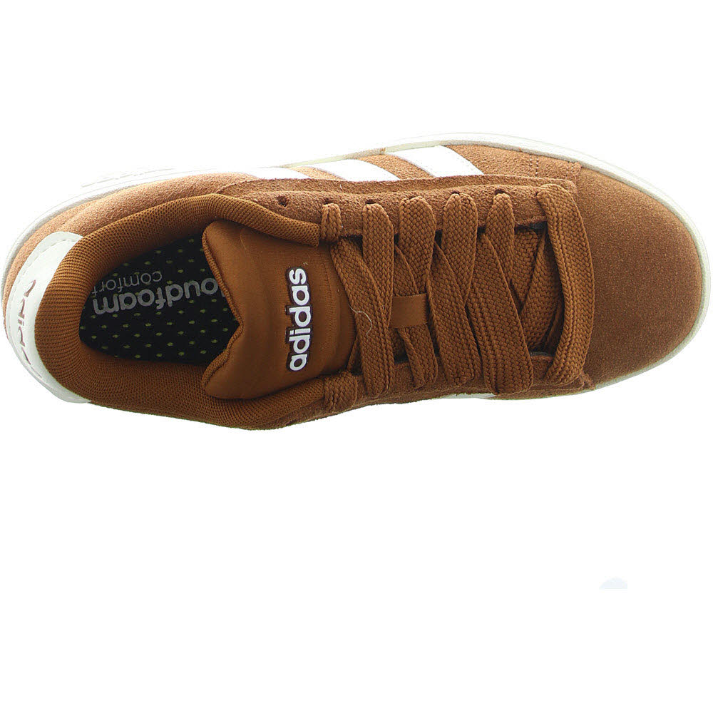 GRAND COURT ALPHA 00s