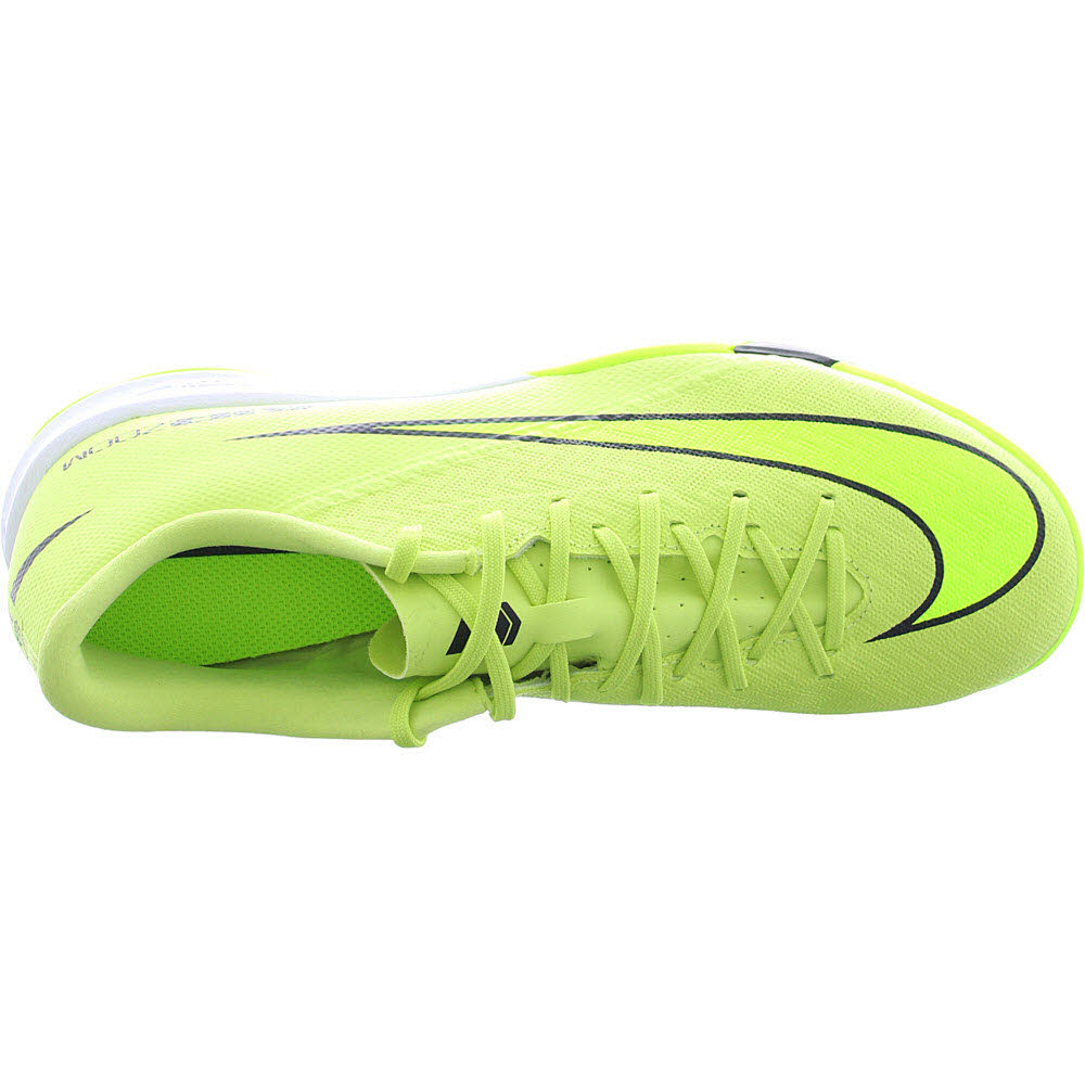 ZOOM VAPOR 16 ACADEMY IC