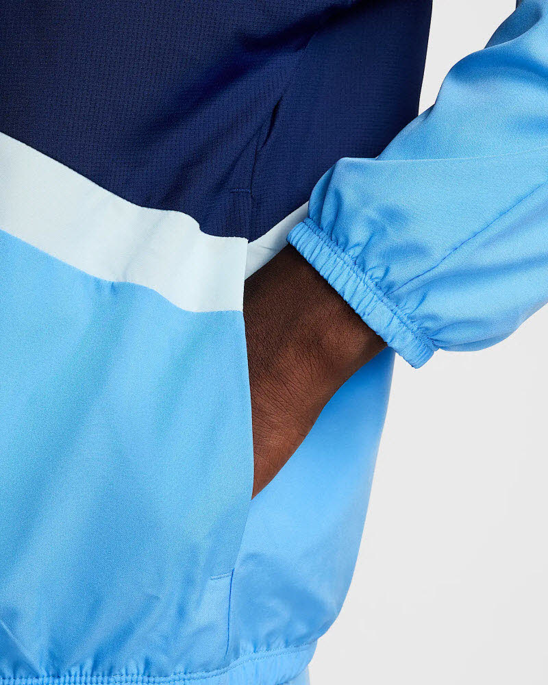 M NK DF WVN ICON JKT STRTFV